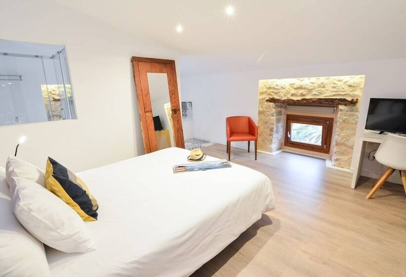 デラックスルーム, Turixant