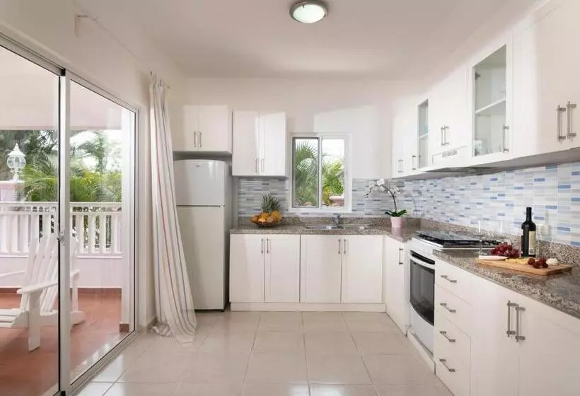 اتاق استاندارد, Los Flamencos Aparthotel Beach Club