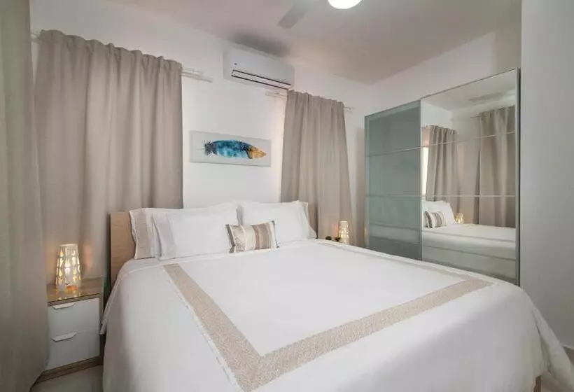 اتاق لوکس با تراس, Los Flamencos Aparthotel Beach Club