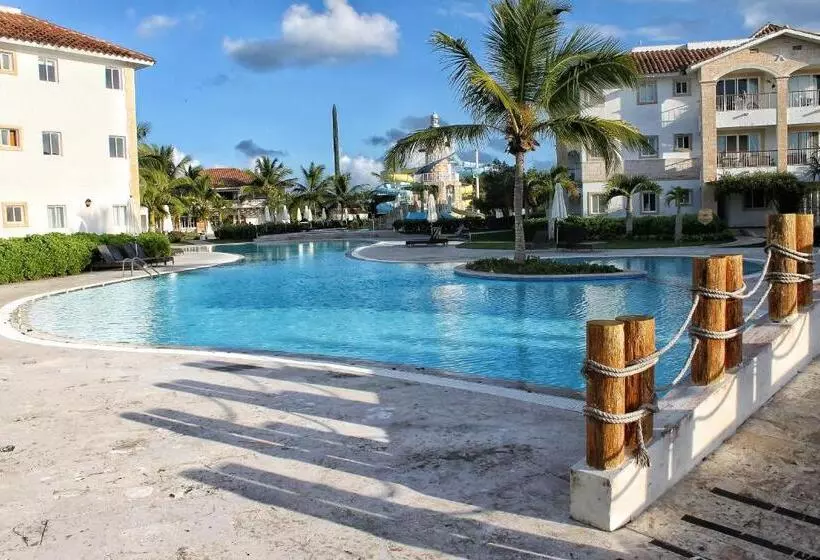 استودیوی استاندارد, Los Flamencos Aparthotel Beach Club