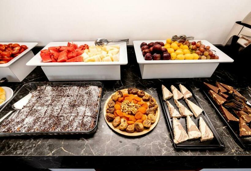 جناح جونيور مطل على الجبل, Perla Blanca