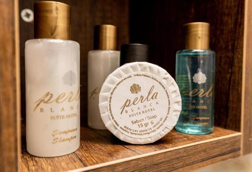 جناح ديلوكس, Perla Blanca