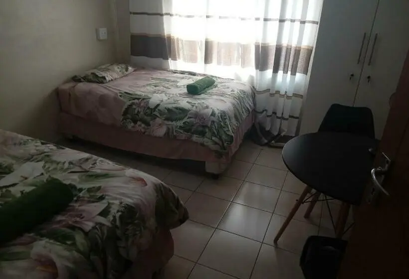 Standard-huone, Quintax Guest House