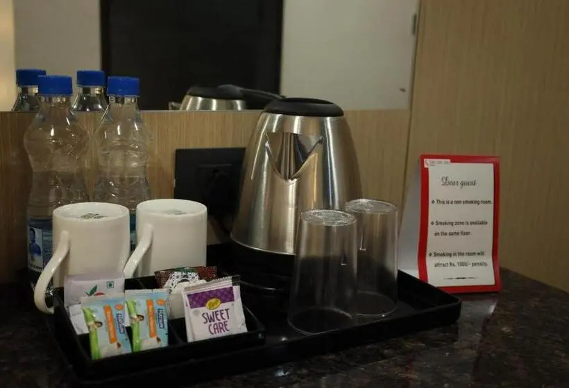 Deluxe-huone, Sri Sri Sri Excellency