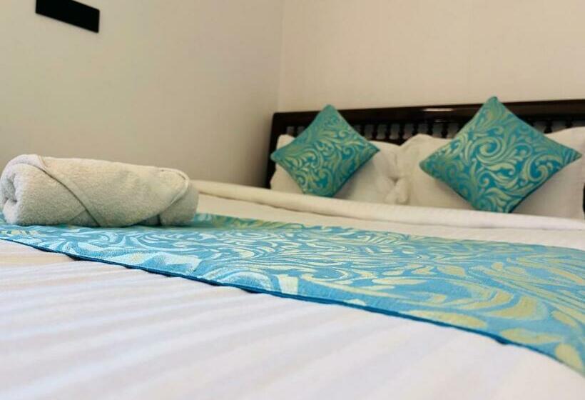 חדר סטנדרט עם מרפסת, The Luxe