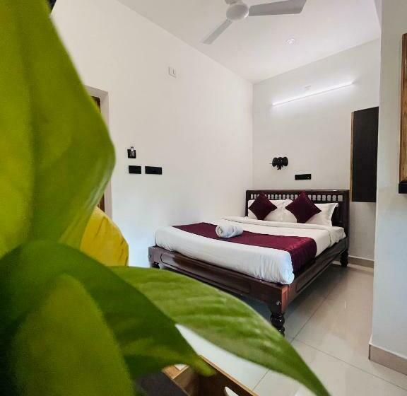 חדר סטנדרט עם מרפסת, The Luxe