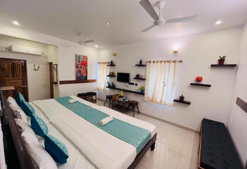 סוויטה משפחתית, The Luxe