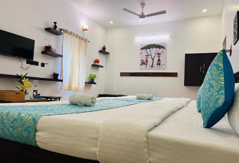 חדר סטנדרט, The Luxe