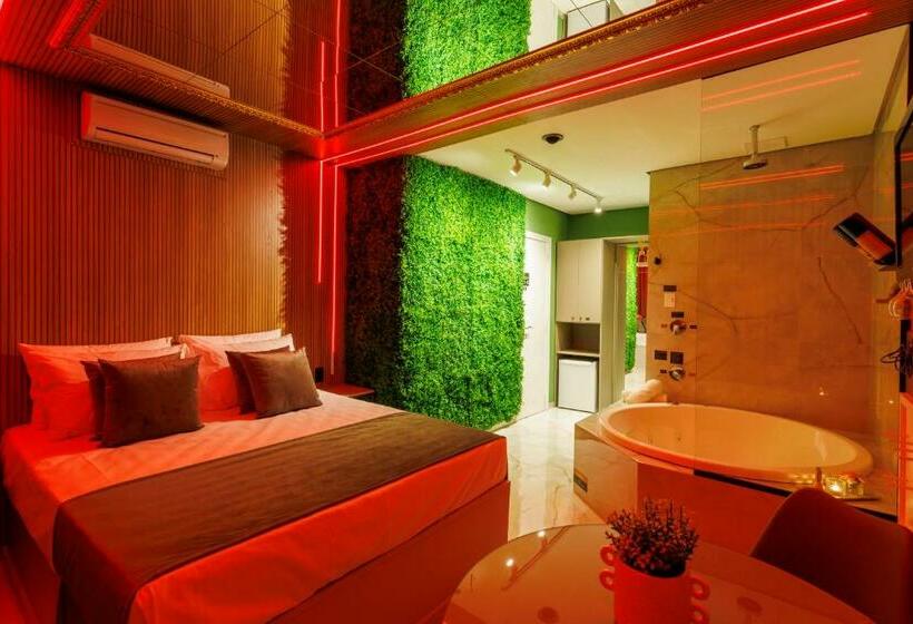 Люкс с гидромассажем, Medieval Motel Spa