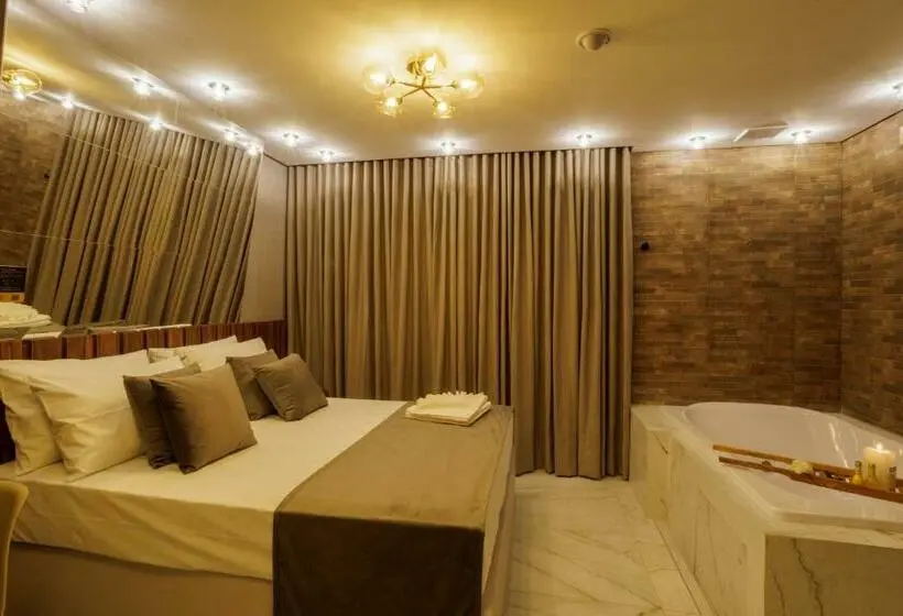 Deluxe-sviitti, Medieval Motel Spa