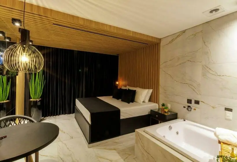 Deluxe-sviitti, Medieval Motel Spa