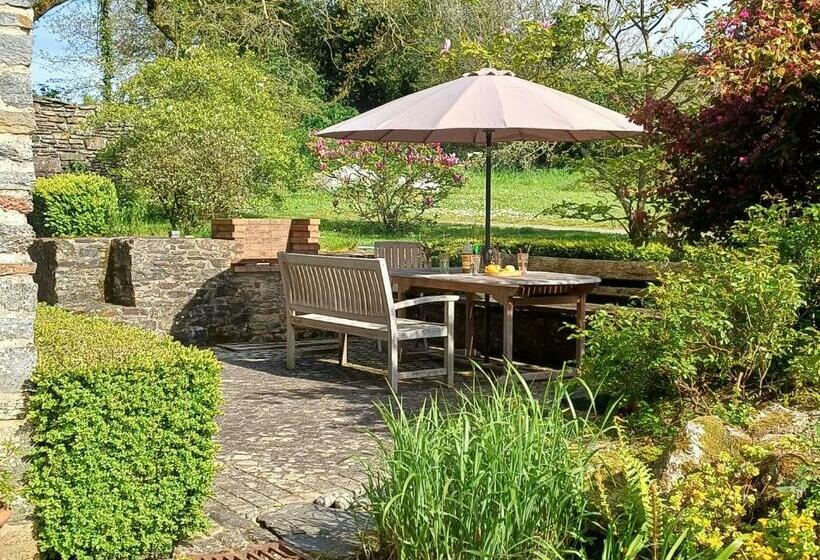 Семейный Номер Вид на Сад, Maison 2 Graines