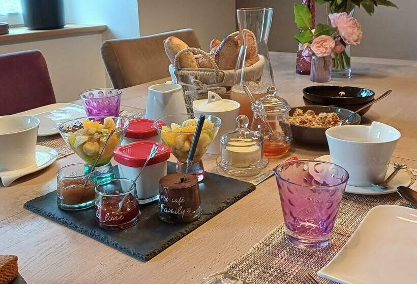 Семейный Номер Вид на Сад, Maison 2 Graines