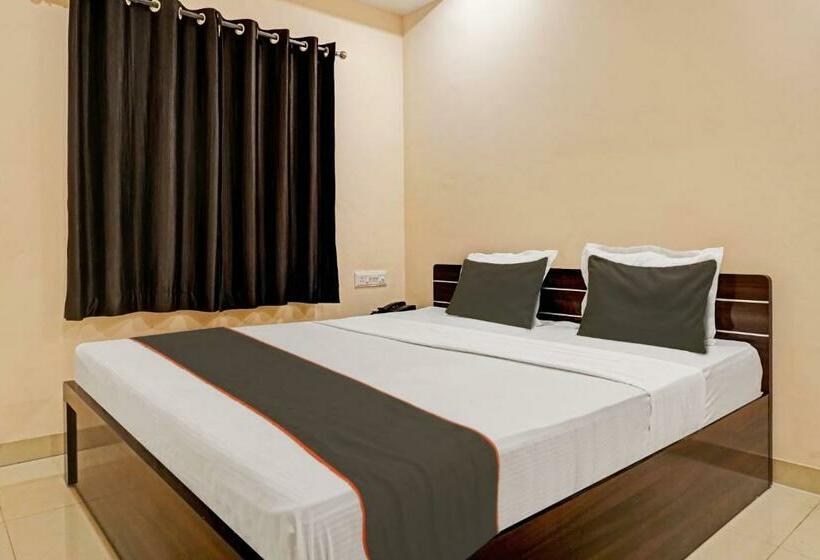 חדר קלאסי לשלושה, Collection O 81463b Kesar Inn