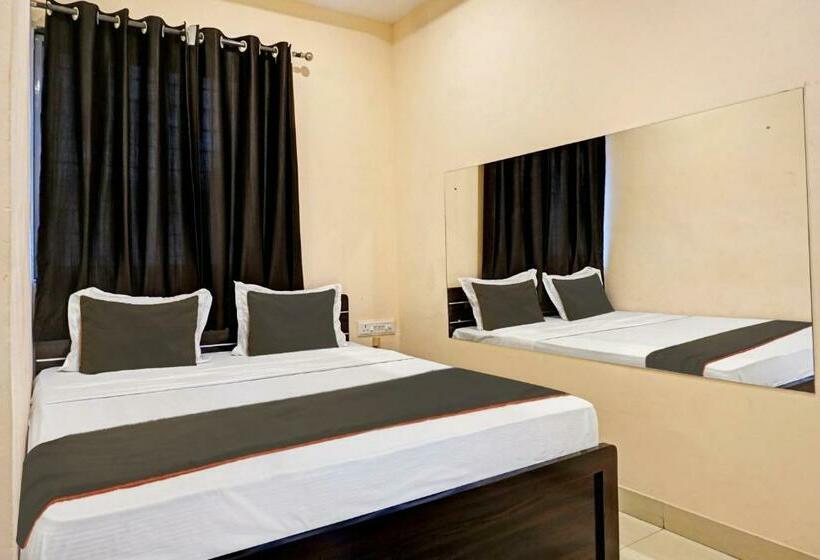 חדר קלאסי לשלושה, Collection O 81463b Kesar Inn