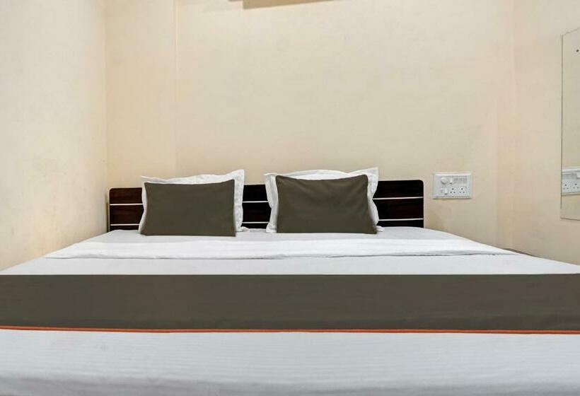 חדר קלאסי לשלושה, Collection O 81463b Kesar Inn