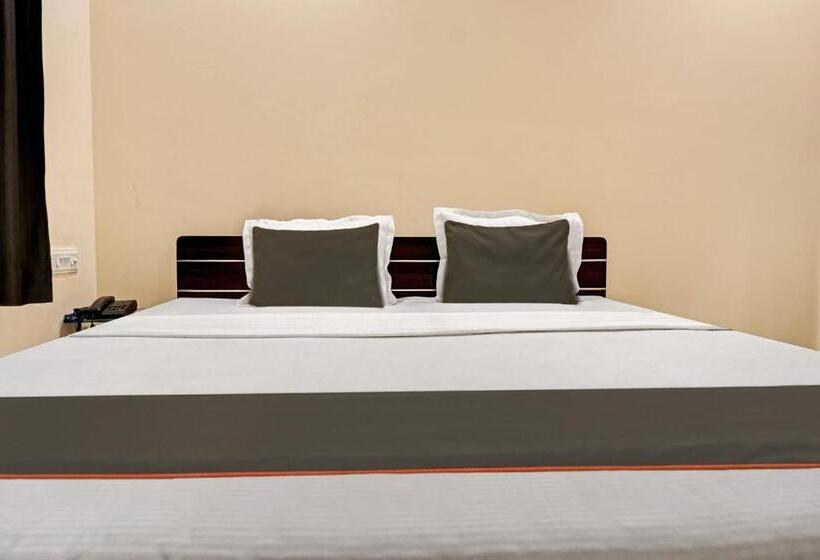 חדר קלאסי לשלושה, Collection O 81463b Kesar Inn