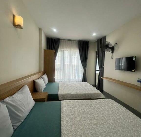 اتاق استاندارد چهارنفره با بالکن, Thao Nguyen Homestay