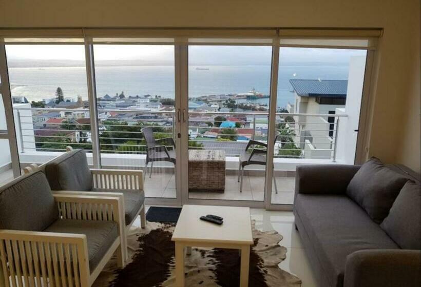 スイート, Ana S Place Apartments