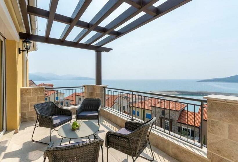 آپارتمان 1 خوابه با تراس, Lustica Bay Marina Apartment Aria By 2bhome