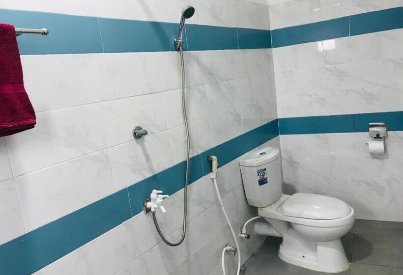 标准间带阳台, Tashil Hotel & Restaurant