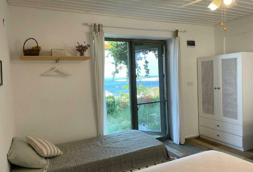 Triple Room Sea View, Furma Eco Farm