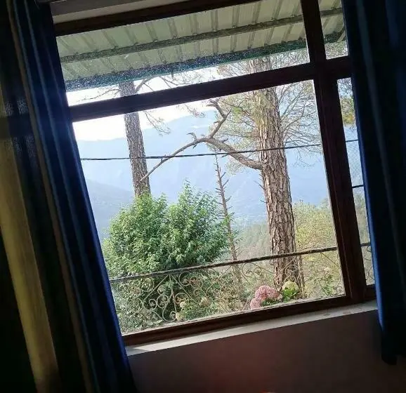 Standard Yhden Hengen Huone, Bhandari Cottages