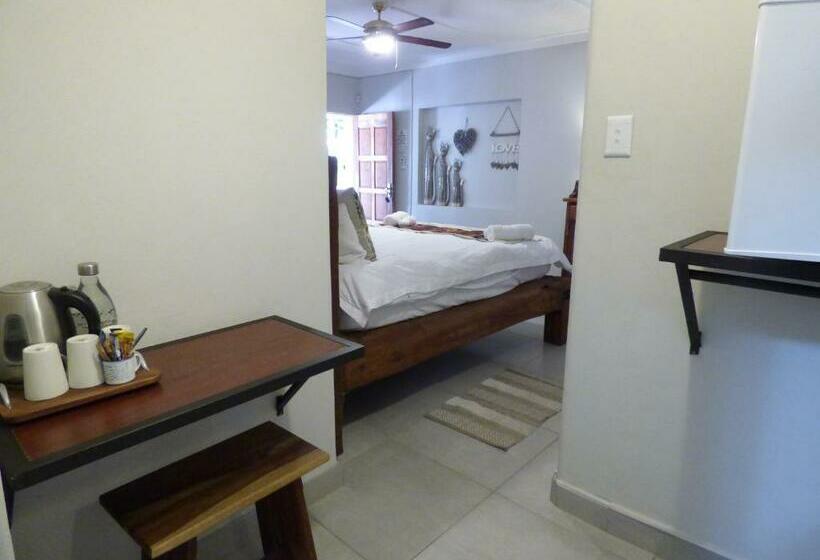 스탠다드 룸, Tsumeb Backpackers & Safari