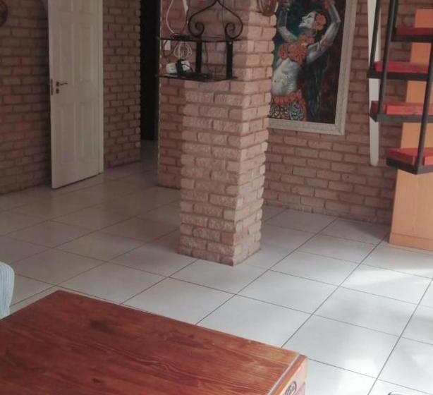 침실 2개 아파트, Tsumeb Backpackers & Safari