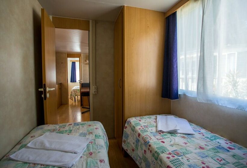 2ベッドルームハウス, Arena Indije Mobile Homes