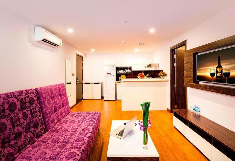 سوییت با چشم‌انداز دریا, Balcony Nha Trang