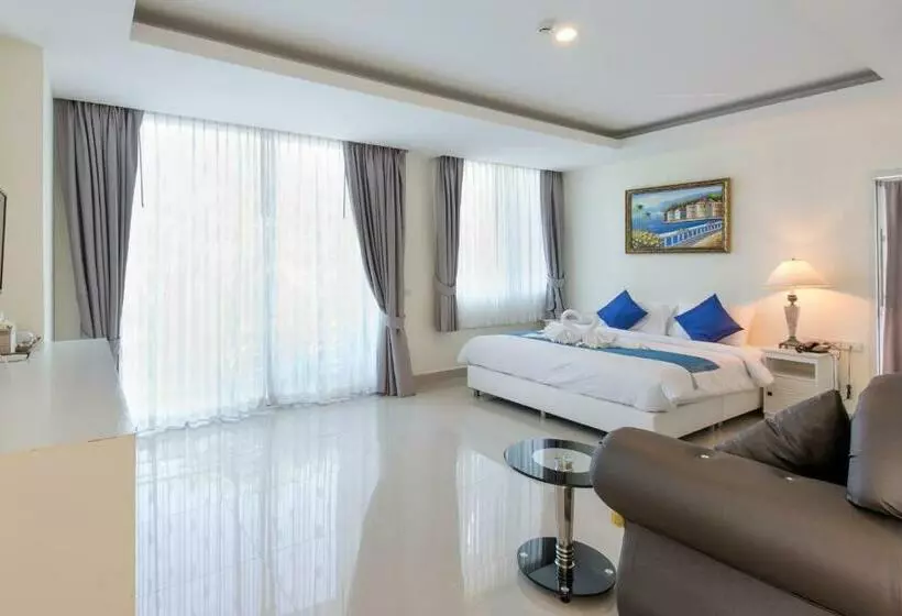 سوئیت با بالکن, Evergreen Resort Chaam