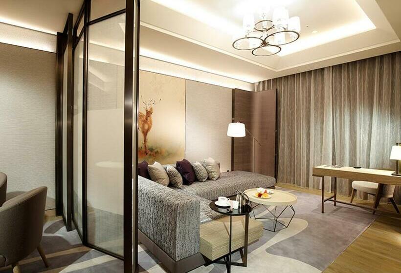 سوئیت رویال, Grand Mayfull  Taipei