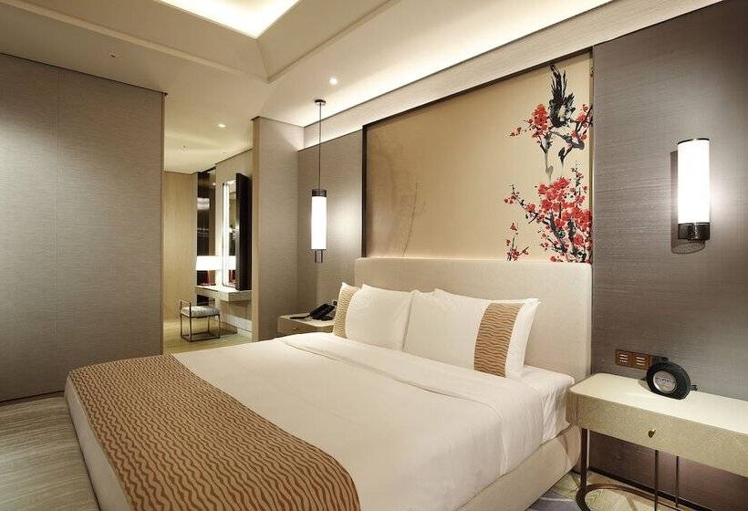 سوئیت رویال, Grand Mayfull  Taipei