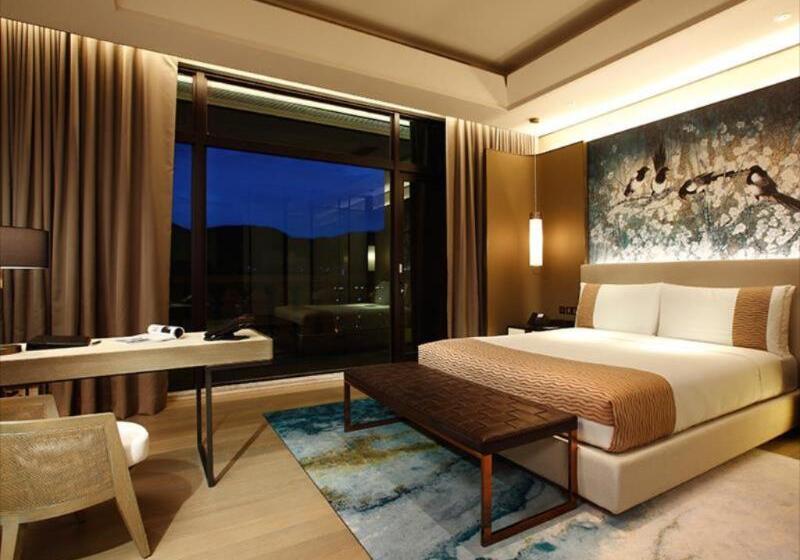 سوئیت پریمیوم, Grand Mayfull  Taipei