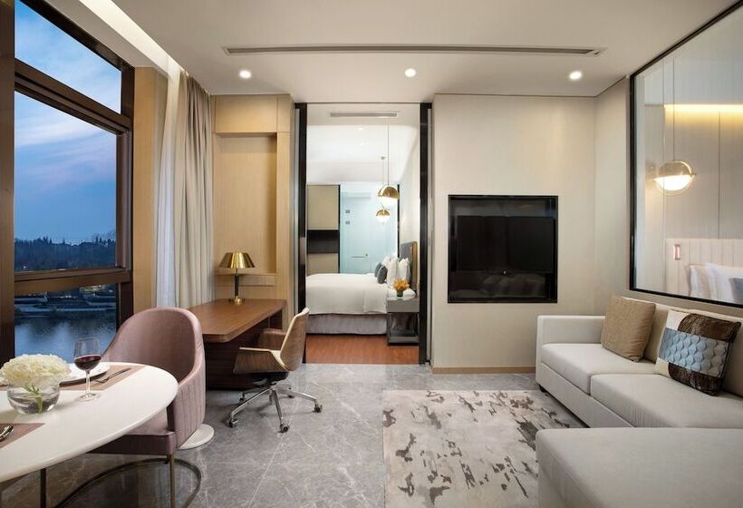 高级客房, Intercontinental Nantong, An Ihg Hotel Best View Of Yangtze