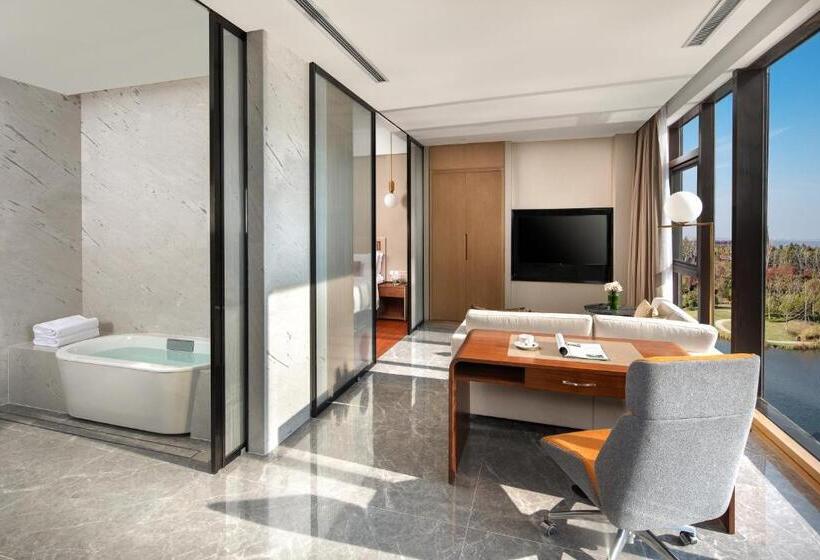 غرفة بريميوم, Intercontinental Nantong, An Ihg Hotel Best View Of Yangtze