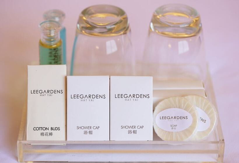 디럭스 룸, Lee Gardens Plaza Hotel   Sha Plus