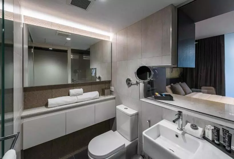 クイーンサイズベッドのスタンダードルーム, Kennigo Hotel Brisbane, Independent Collection By Evt