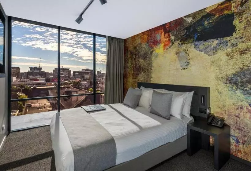 クイーンサイズベッドのスタンダードルーム, Kennigo Hotel Brisbane, Independent Collection By Evt