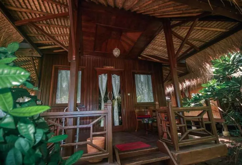 デラックスバンガロー, Sejuk Cottages