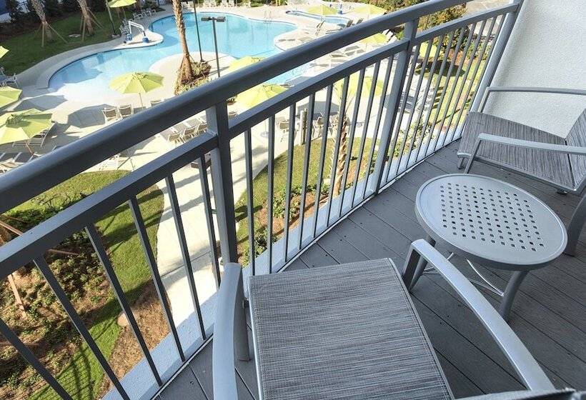 Студио Стандарт с Балконом, Springhill Suites Orange Beach At The Wharf