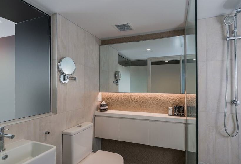 غرفة قياسية سرير ملكى, Kennigo Hotel Brisbane, Independent Collection By Evt