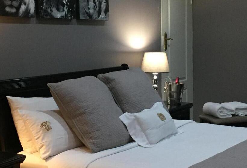 Апартаменты 2 Спальни, 2 Leafed Doors