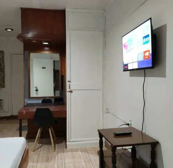 スーペリアールーム, 2 Hotel Saleh