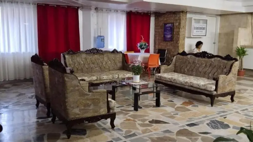バルコニー付スイート, 2 Hotel Saleh