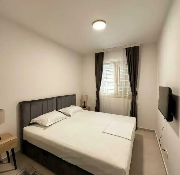آپارتمان 1 خوابه با چشم‌انداز باغ, Vertmont Apartments