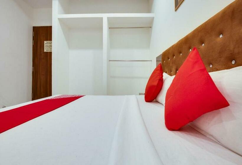 トリプルクラシックルーム, Flagship Hotel Cozy Comfort