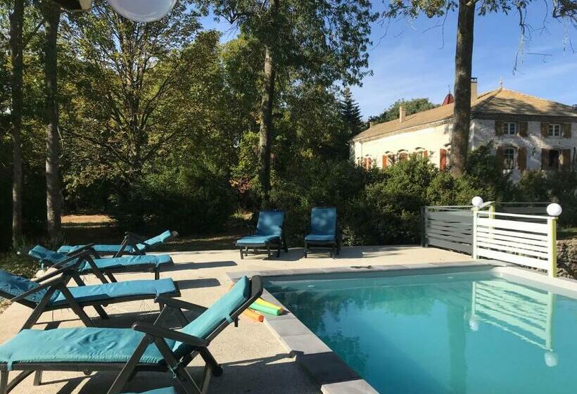 Номер Deluxe Вид на Сад, Domaine Des Chabriers