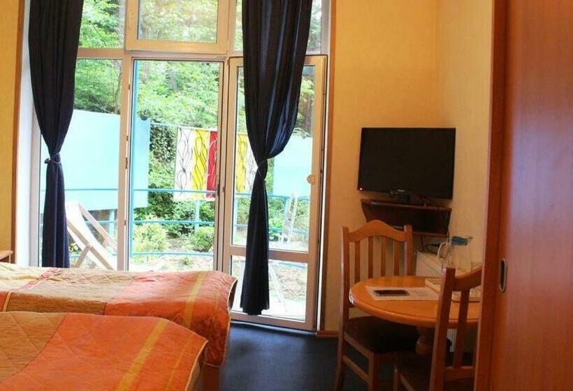 اتاق استاندارد با بالکن, Nunisi Forest Hotel & Spa